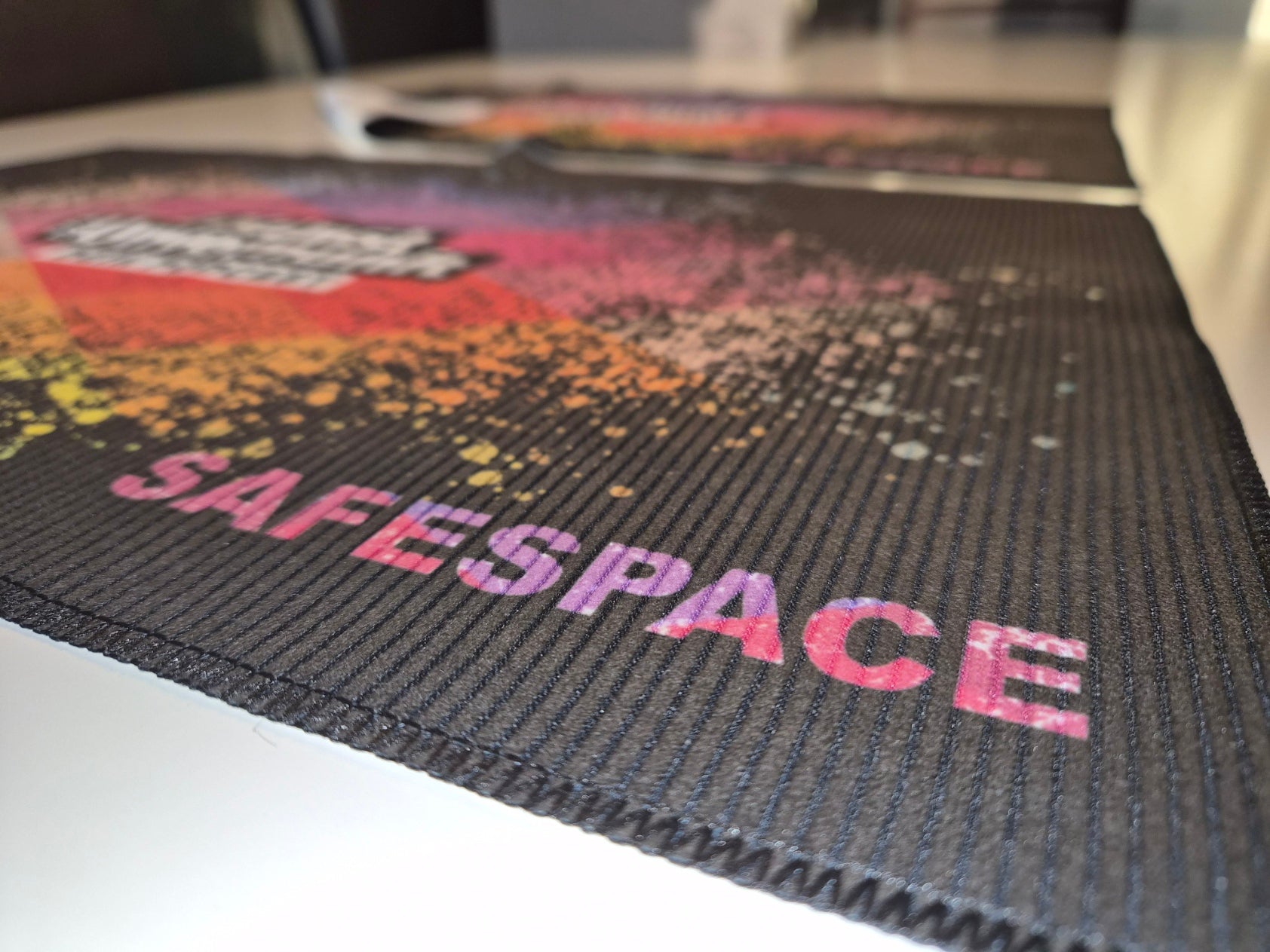 Handtuch "Dark Safespace"