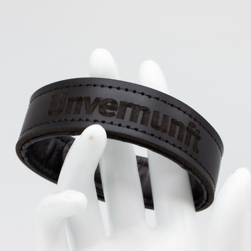 Armband by Penumbra