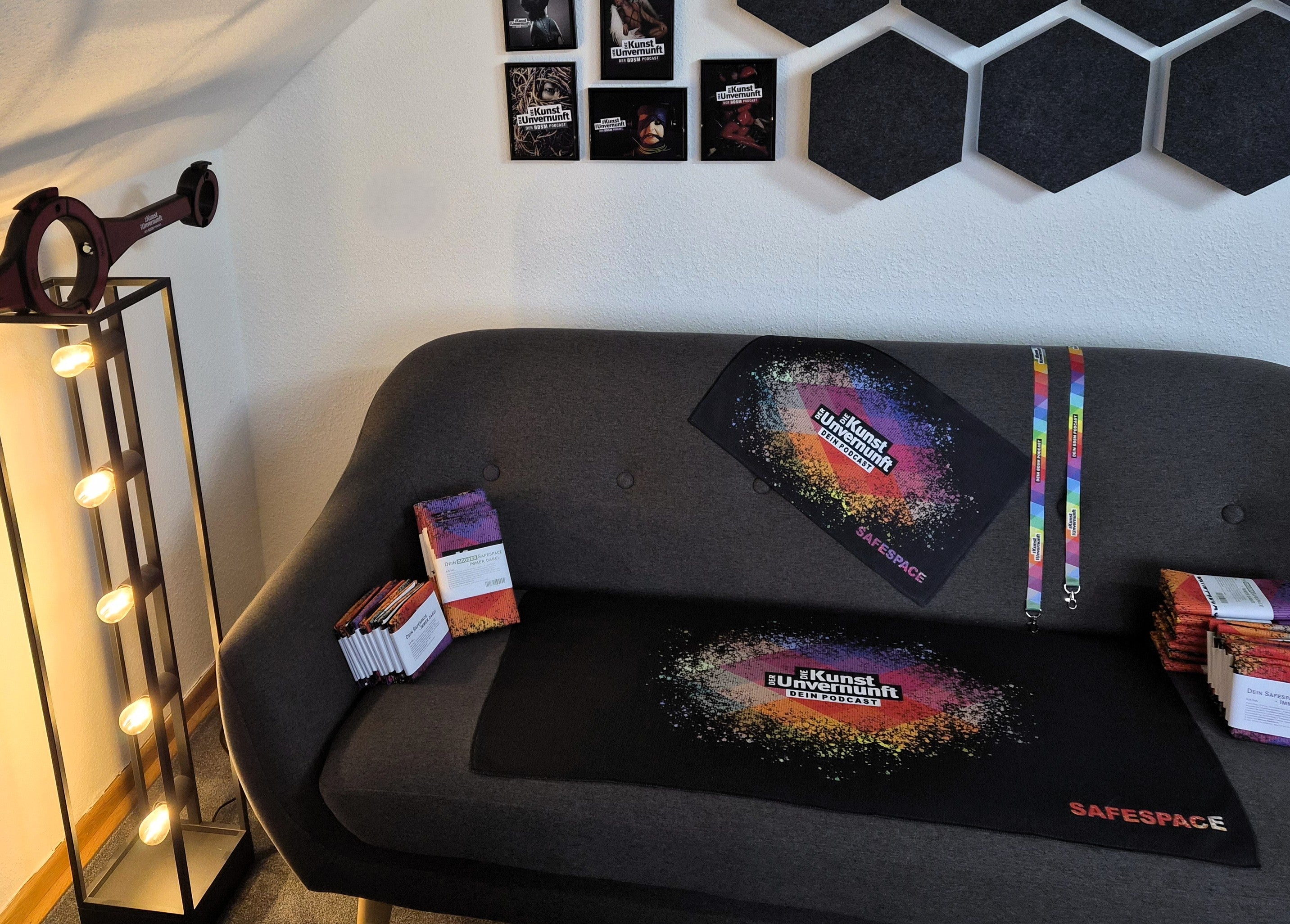 Handtuch "Dark Safespace" "größer"