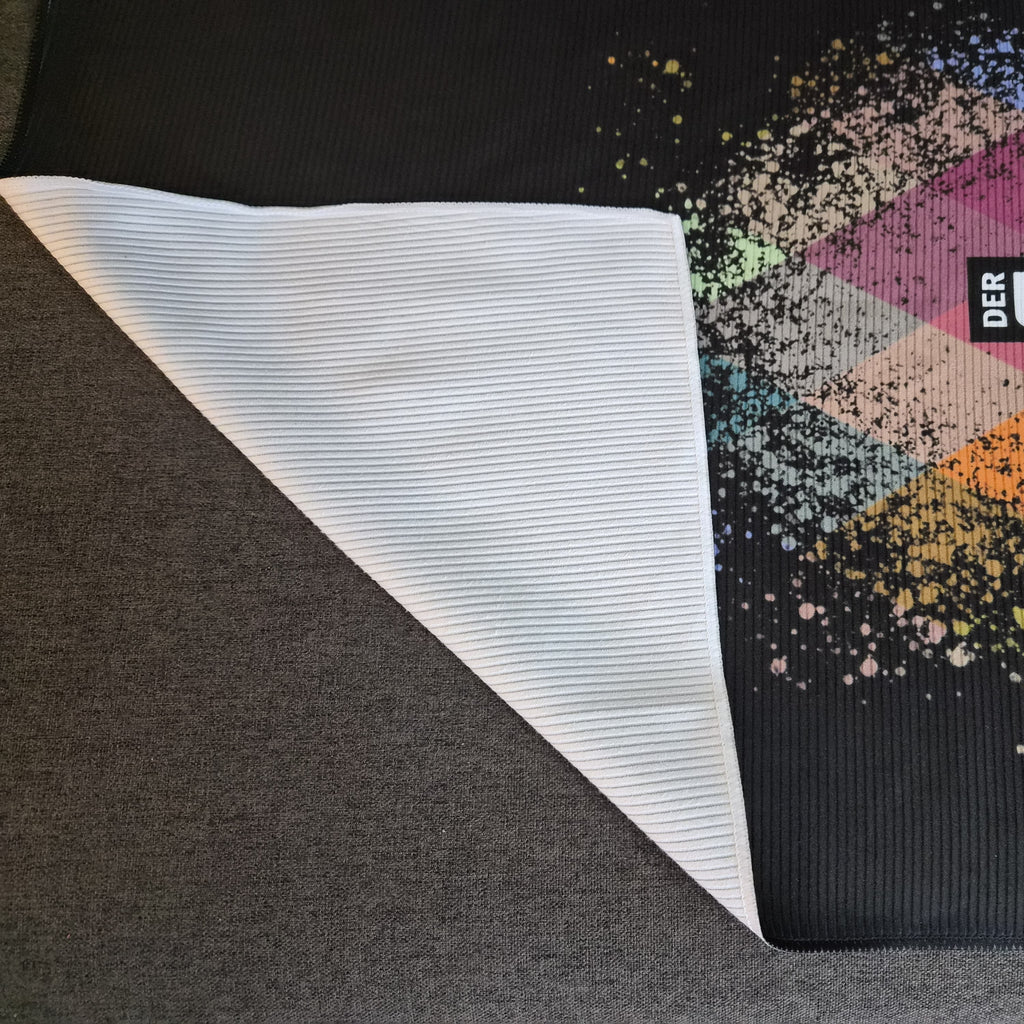 Handtuch "Dark Safespace" "größer"