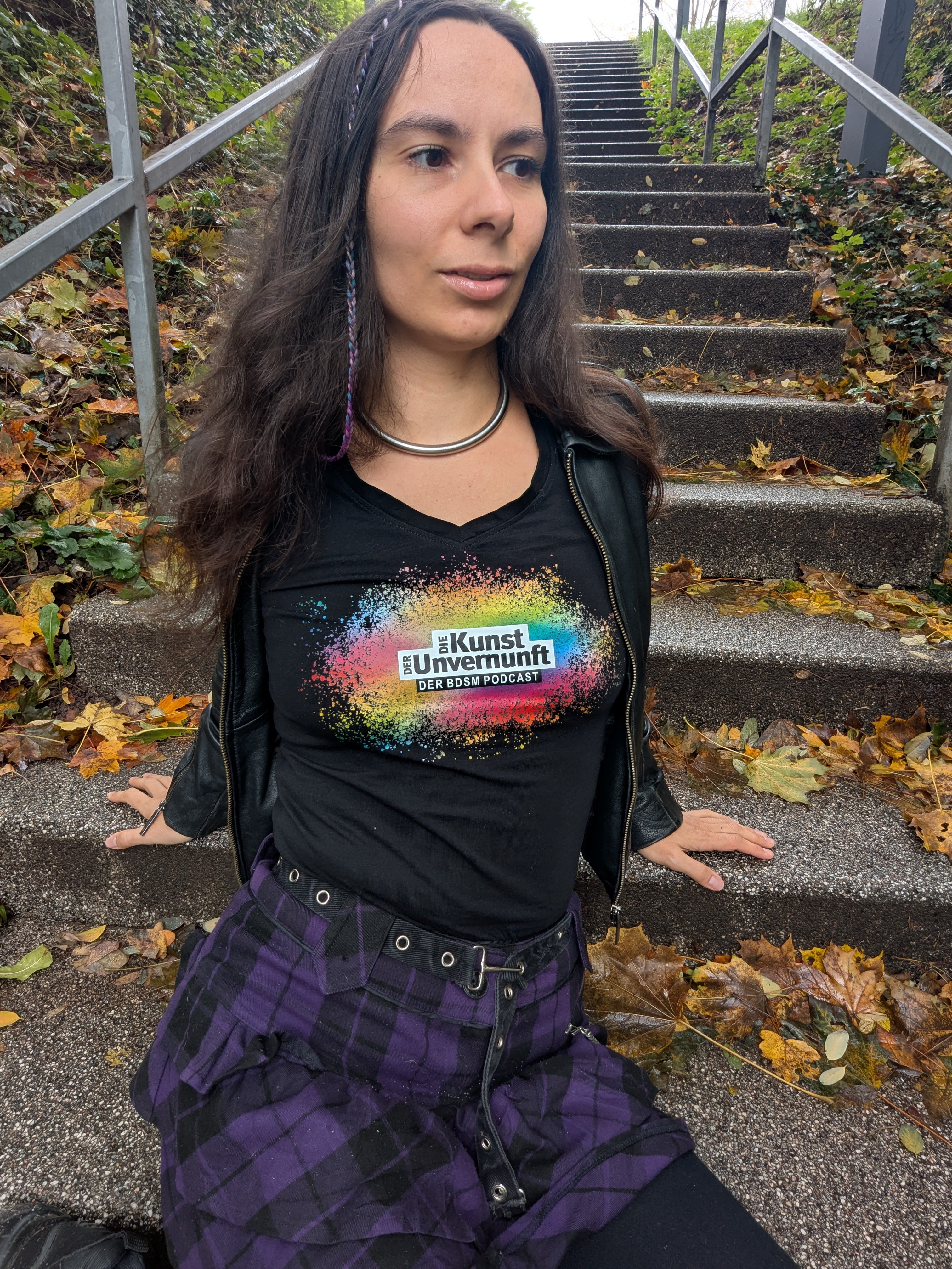 V-Shirt Rainbow